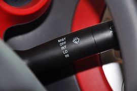 2012款江淮悦悦1.0L手动豪华型