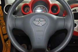 2012款江淮悦悦1.0L手动豪华型