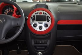 2012款江淮悦悦1.0L手动豪华型