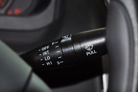 2012款江淮同悦1.3L豪华型