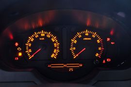 2012款江淮同悦1.3L豪华型
