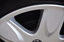 2012款江淮同悦1.3L豪华型