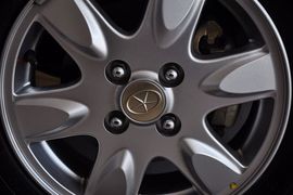2012款江淮同悦1.3L豪华型