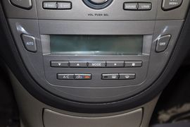 2012款江淮和悦RS