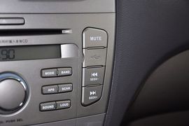 2012款江淮和悦RS