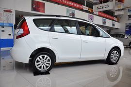 2012款江淮和悦RS