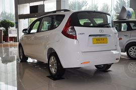 2012款江淮和悦RS