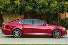 2013款雷克萨斯LS460