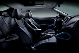 2013款现代飞思Veloster