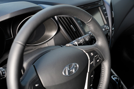 2013款现代飞思Veloster
