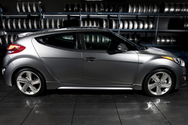 2013款现代飞思Veloster