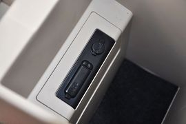 全新比亚迪速锐1.5TI手动豪华型