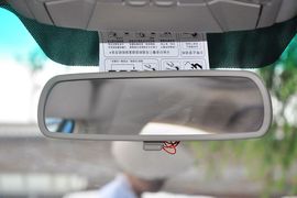 全新比亚迪速锐1.5L手动豪华型