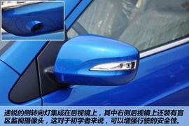 全新比亚迪速锐1.5L手动豪华型到店实拍