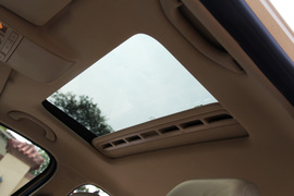 2013款上海大众朗逸抢先体验