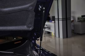 2012款华泰宝利格1.8T自动两驱行政版