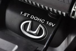 2012款华泰宝利格1.8T自动两驱行政版