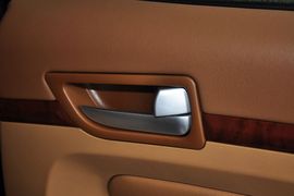 2012款华泰宝利格1.8T自动两驱行政版