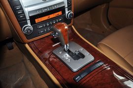 2012款华泰宝利格1.8T自动两驱行政版