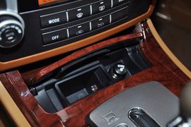 2012款华泰宝利格1.8T自动两驱行政版