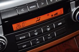 2012款华泰宝利格1.8T自动两驱行政版