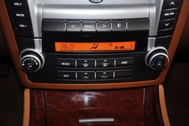 2012款华泰宝利格1.8T自动两驱行政版