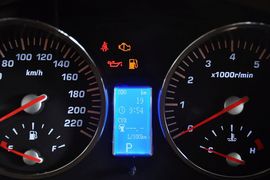 2012款华泰宝利格1.8T自动两驱行政版