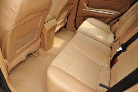 2012款华泰宝利格1.8T手动两驱智汇版