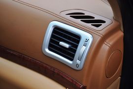 2012款华泰宝利格1.8T手动两驱智汇版