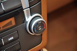 2012款华泰宝利格1.8T手动两驱智汇版