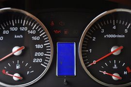 2012款华泰宝利格1.8T手动两驱智汇版