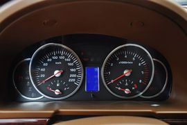 2012款华泰宝利格1.8T手动两驱智汇版