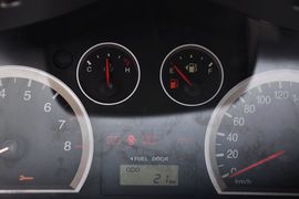 2012款华泰圣达菲2.0L手动两驱豪华型