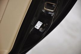 2012款广汽传祺2.0L自动豪华版