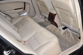 2012款广汽传祺2.0L自动豪华版