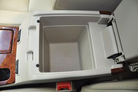 2012款广汽传祺2.0L自动豪华版