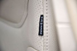 2012款广汽传祺2.0L自动豪华版