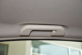 2012款广汽传祺2.0L自动豪华版