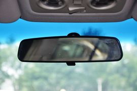 2012款广汽传祺2.0L自动豪华版