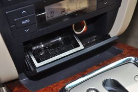 2012款广汽传祺2.0L自动豪华版