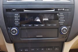 2012款广汽传祺2.0L自动豪华版