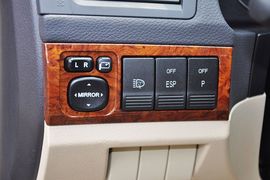 2012款广汽传祺2.0L自动豪华版