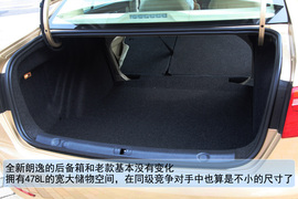 2013款上海大众朗逸抢先体验