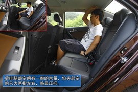 2012款起亚福瑞迪纪念版深度试驾实拍