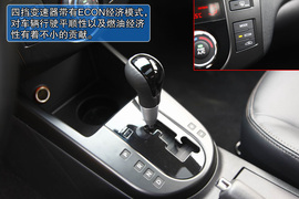 2012款起亚福瑞迪纪念版深度试驾实拍