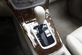 2012款东风日产新轩逸1.8xv深度试驾