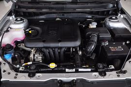 2012款江淮和悦1.5L手动尊逸型