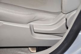 2012款江淮和悦1.5L手动尊逸型