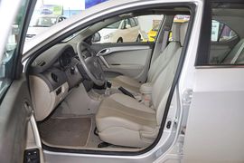 2012款江淮和悦1.5L手动尊逸型