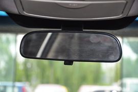 2012款江淮和悦1.5L手动尊逸型